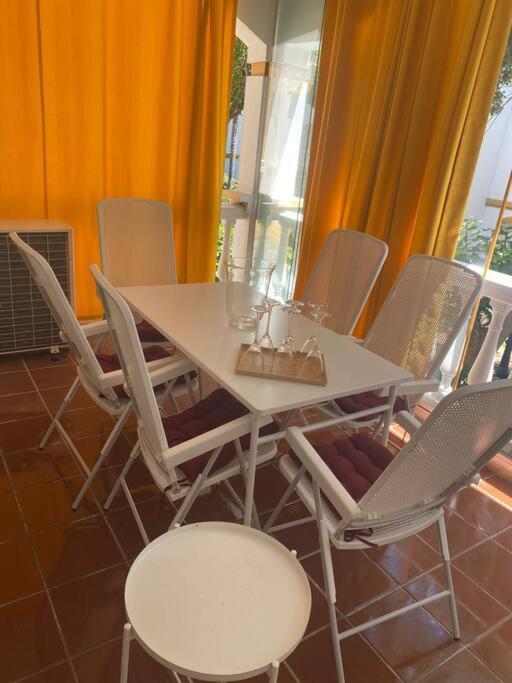 Apartamento En Marbella, Residencial La Dama De Noche * Marbella