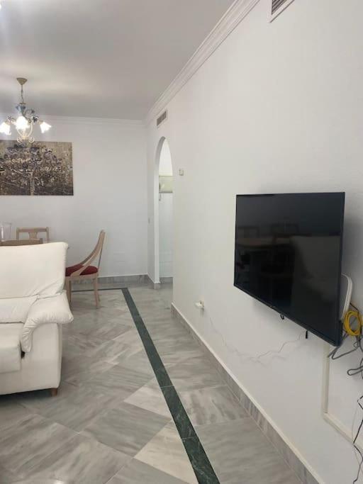Apartamento En Marbella, Residencial La Dama De Noche